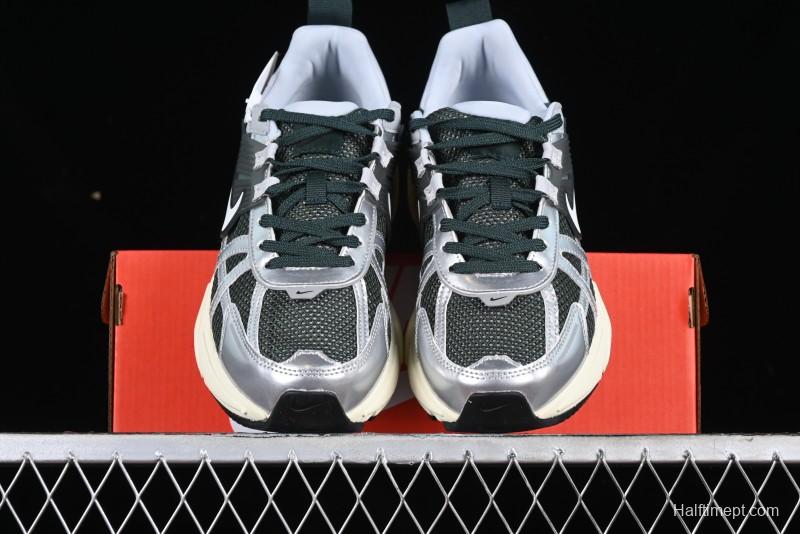 Nike V2K Runtekk 3XL Retro Low-Top Running Shoes with Shock Absorption and Anti-Slip Design - HJ4497-300