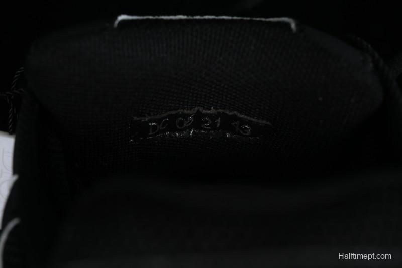 Dior B30 Sneakers with Reflective CD30 Logo and Lightweight Rubber Sole - CD30