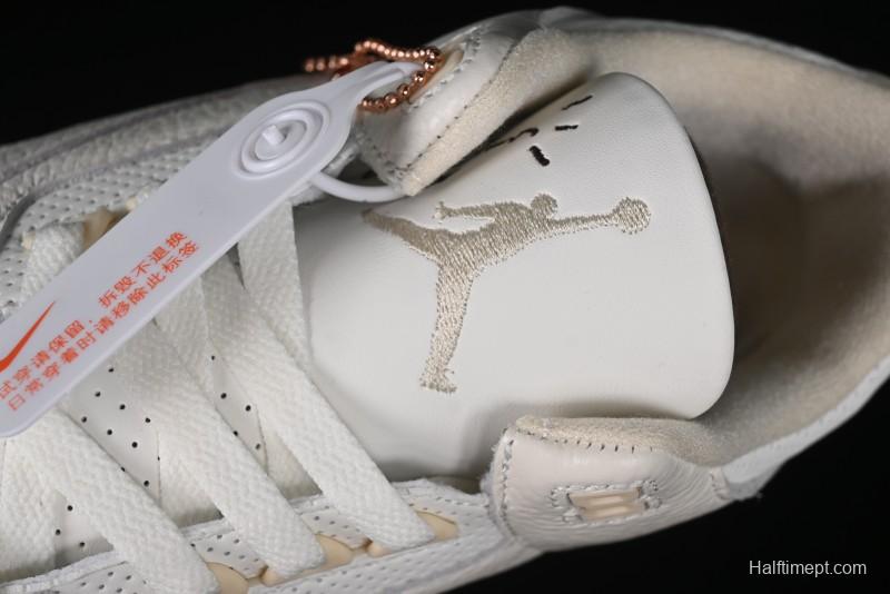 Nike Air Jordan 3 Retro Cactus Jack Collaboration High-Top Basketball Shoes with Soft Napa Leather and Visible Air Cushion - 136064-668