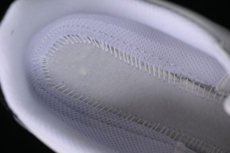 Nike Classic Cortez Leather Retro Original Running Shoes - DM4044-100