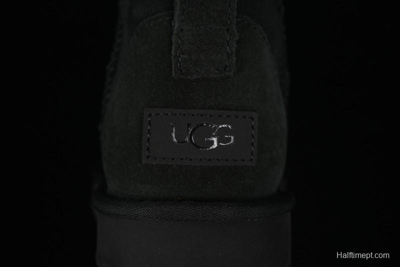 UGG Classic Ultra Mini Short Boots with Genuine Australian Sheepskin and TREADLITE Outsole - 1116109