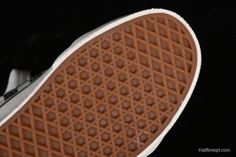 Vans Old Skool 36 Checkerboard Low-Top Canvas Sneakers - VN000D7ZY28