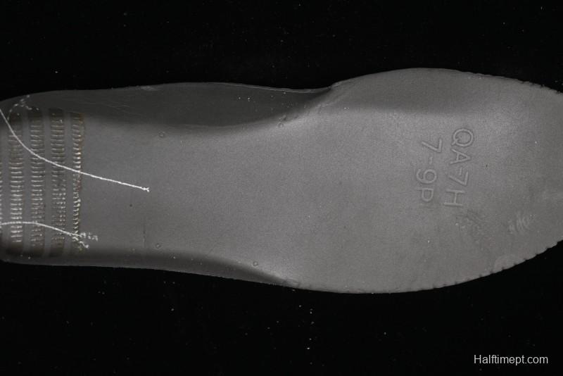 Nike Air Force 1 '07 Low Casual Sneakers with Full-Length Air Cushion - HQ3618-113