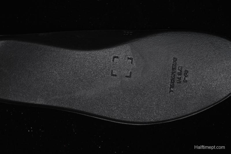 Nike Air Jordan 4 Retro Basketball Shoes with Mesh Design - FV7251-001