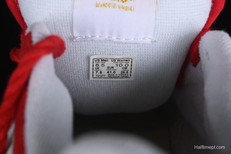 Vans Classics Knu Skool Vr3 Retro Sneakers with Enlarged Toe and Thickened Tongue - VN000CS0JV6