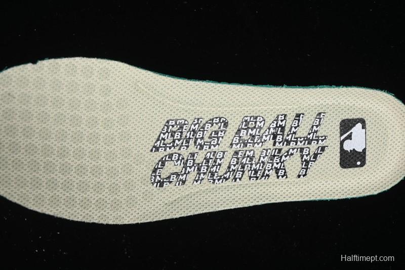 New York Yankees MLB Bigball Chunky Embo Monogram Thick Sole Sandals - 3ASHBEM4N50IVS