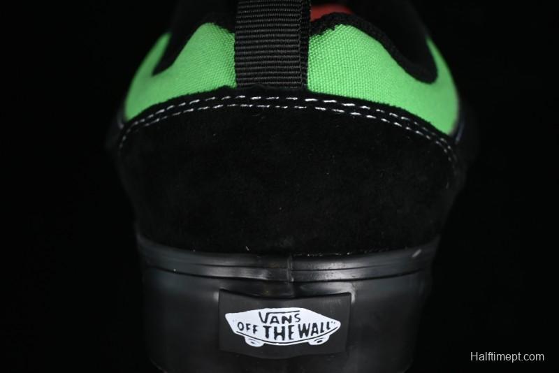 Vans Classics Knu Skool Retro Sneakers with Thickened Tongue and Enlarged Toe - VN0009QCSWE