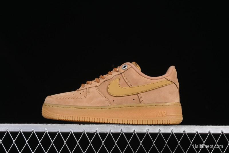Nike Air Force 1 '07 WB Low-Top Sneakers with Full-Length Hexagonal Air Cushion - CJ9179-200