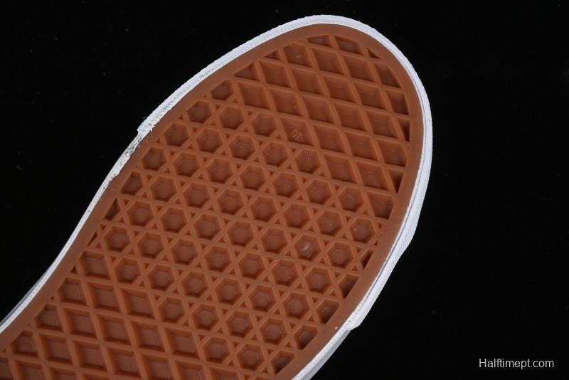 Vans Old Skool 36 Low-Top Retro Skate Shoes - VN000D57TBR