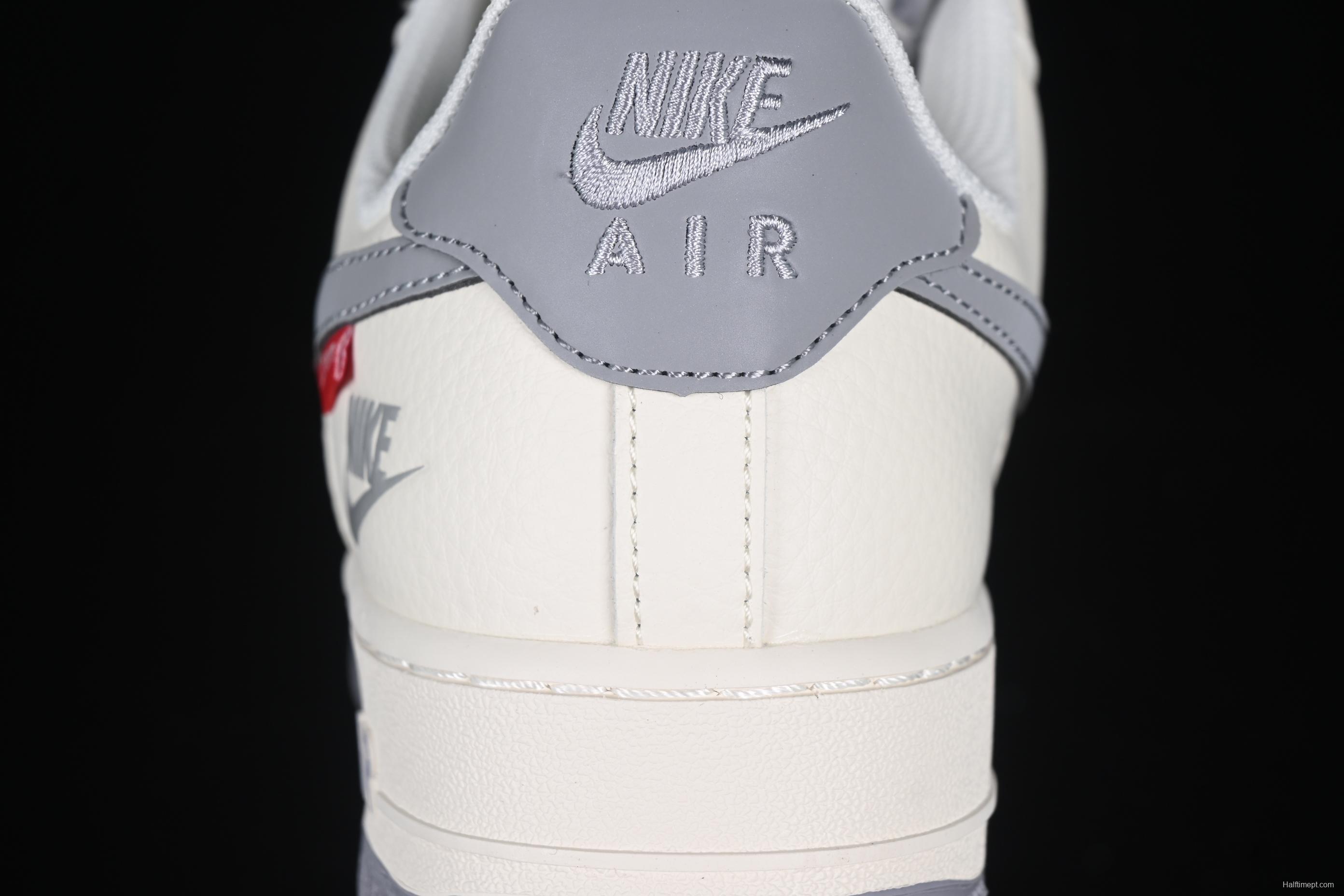 Nike Air Force 1 '07 Low Supreme Collaboration Casual Sneakers with Red Swoosh - HH7518-039