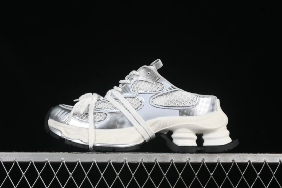 GG-CC Star-Design Lace-Up Hollow-Out Platform Sneakers with 5cm Height Boost - G25U9789