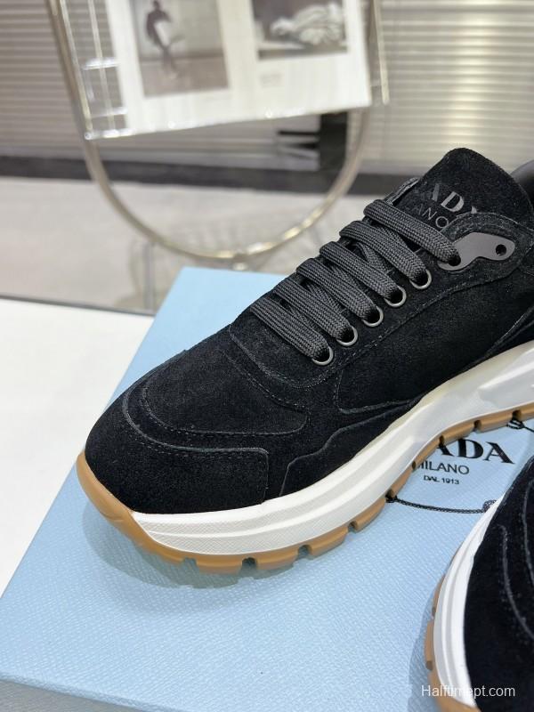 2025 Unisex Prada Black Suede Leather Sneakers KFY00310