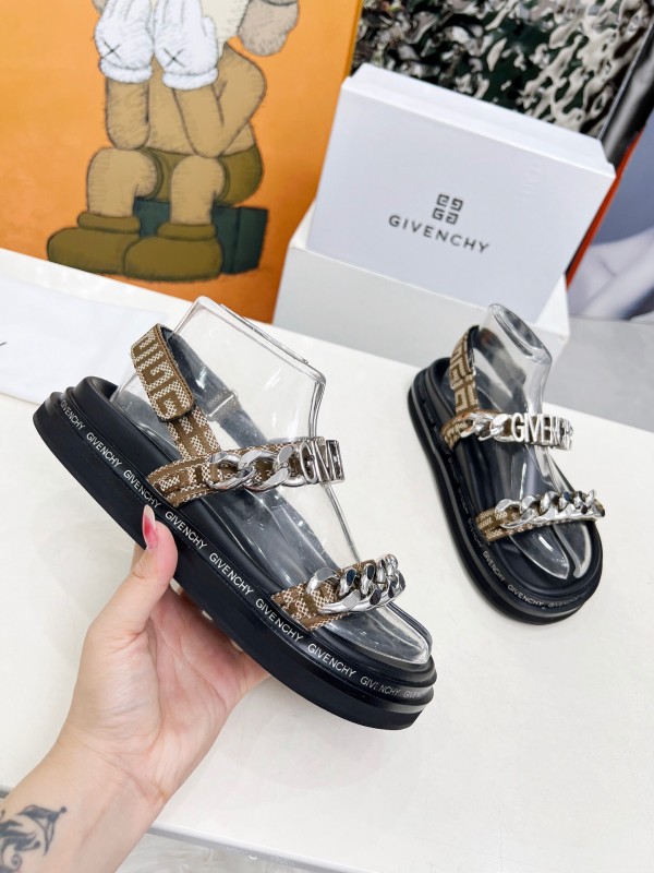2025 Women GIVENCHY Brown Black Leather Chain Sandals LY00260