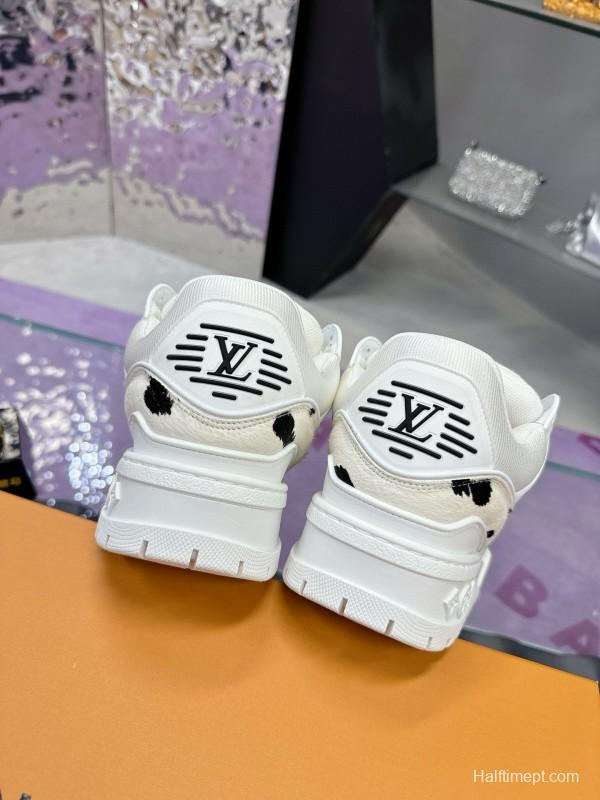 2024 Women Louis Vuitton White Black Leather Sneakers
