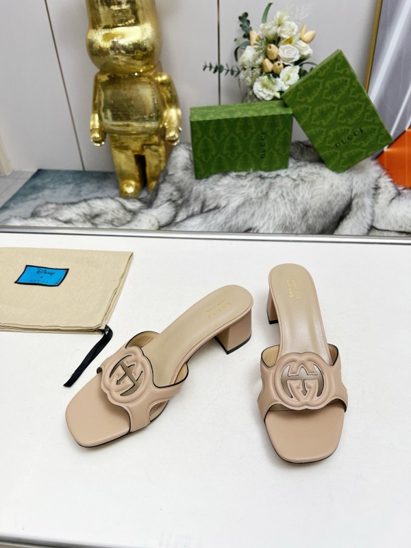 2025 Women Gucci Beige Leather Slippers MJ00190