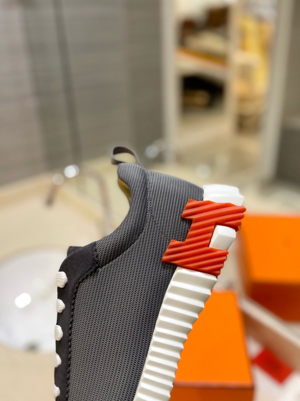 2024 Unisex Hermès Black Gray Imported Calfskin Rainproof Fabric Sneakers MJ00320