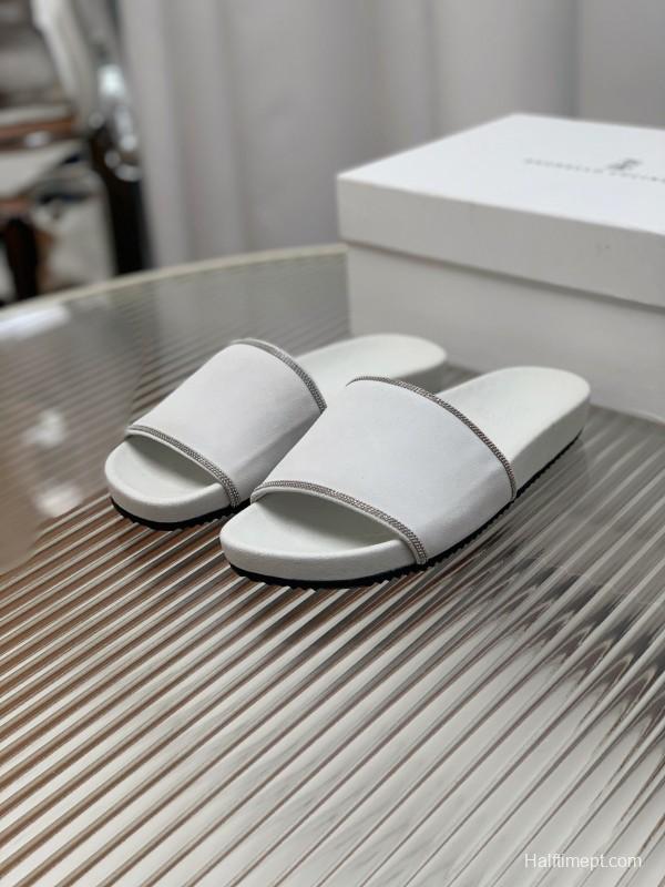 2025 Unisex Brunello Cucinelli White Imported Suede Flat Slide Sandals Handmade Beaded Chain Inlay KFY00240