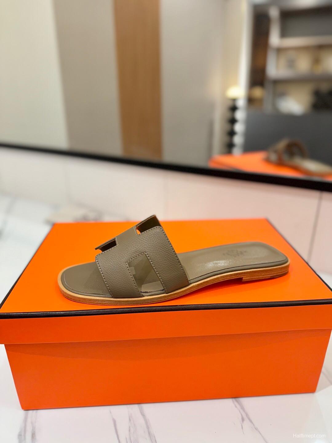 2025 Women Hermès Light Brown Leather Slippers