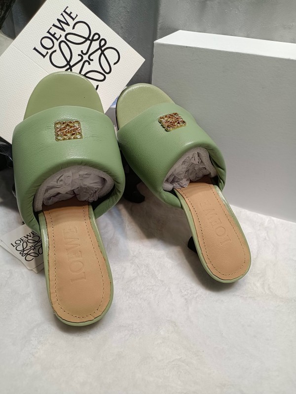 2025 Women Loewe Green Leather Slippers