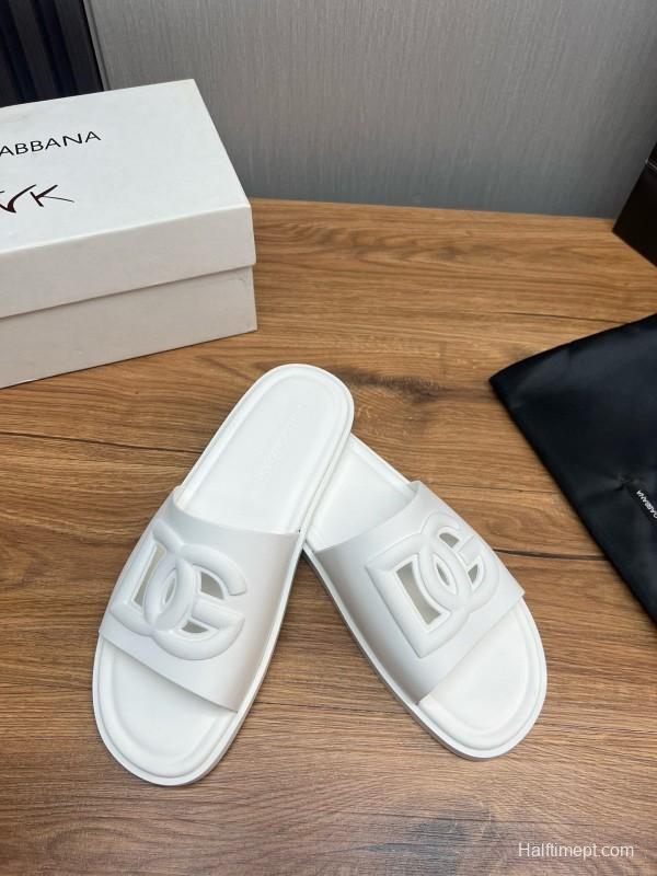 2025 Dolce & Gabbana White Rubber Slippers