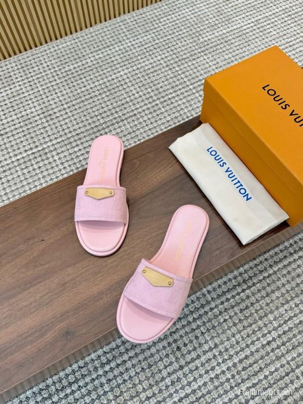 2025 Women Louis Vuitton Pink Leather Slippers LY00220