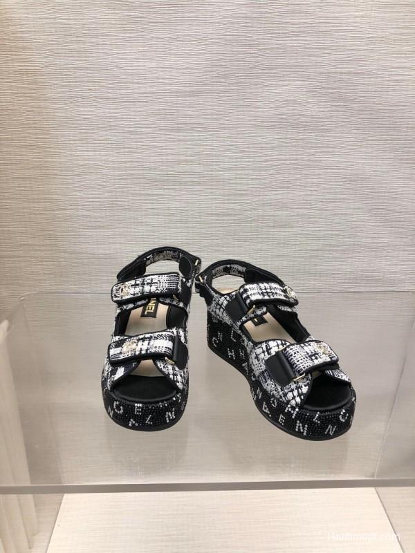 2025 Women Chanel Black White Fabric Platform Sandals LY00330