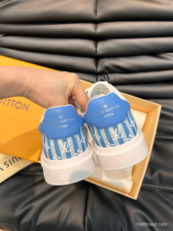 2024 Unisex Louis Vuitton White Blue Cow Leather Mesh Sneakers MJ00400