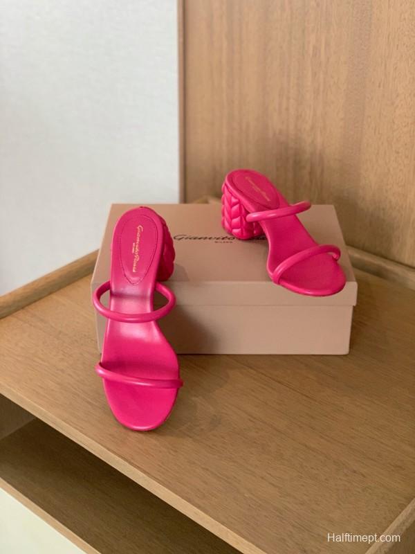 2025 Women Gianvito Rossi Pink Leather Sandals KFY00260