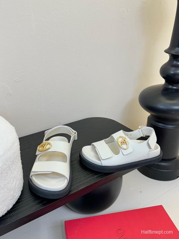 2025 Women Valentino White Leather Sandals V Buckle KFY00320