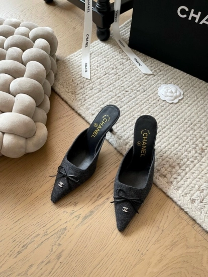 2025 Women Chanel Black Fabric Mules