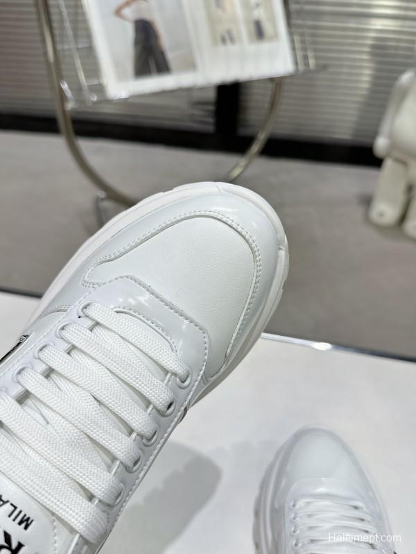 2025 Men Prada White Leather Sneakers KFY00310