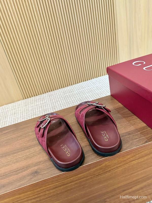 2025 Women Gucci Red Leather Sandals LY00240