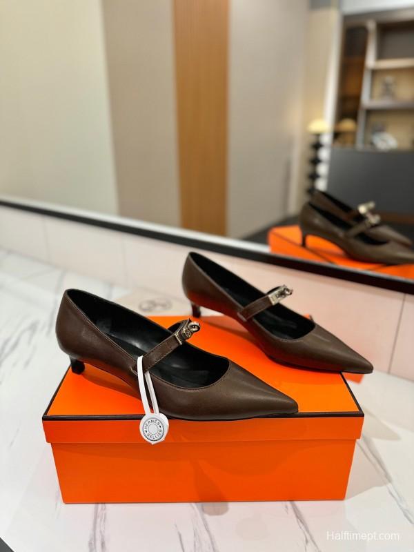 2025 Women Hermès Brown Leather Mary Jane 4cm Heel KFY00330