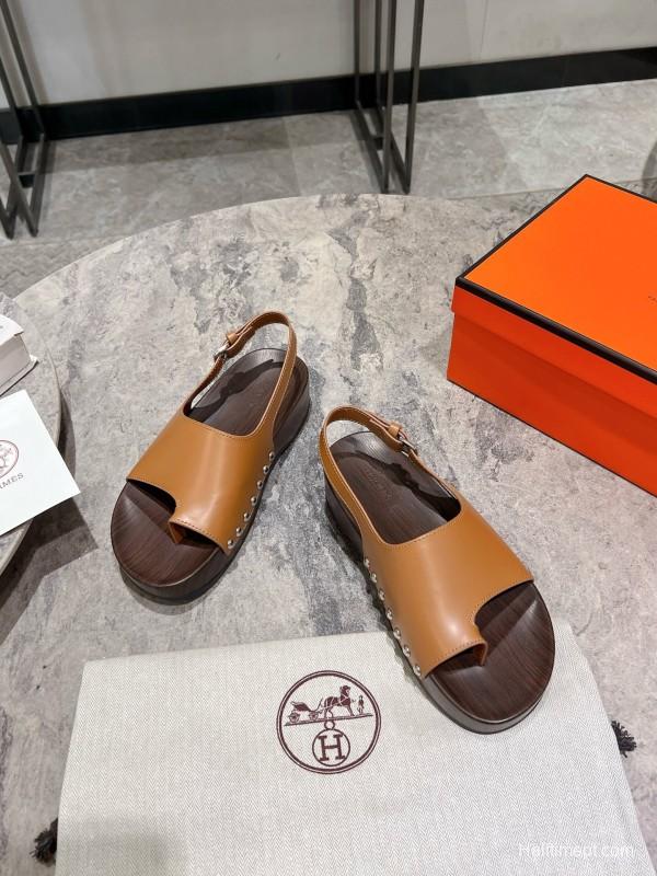 2025 Women Hermès Brown Leather Sandals KFY00250