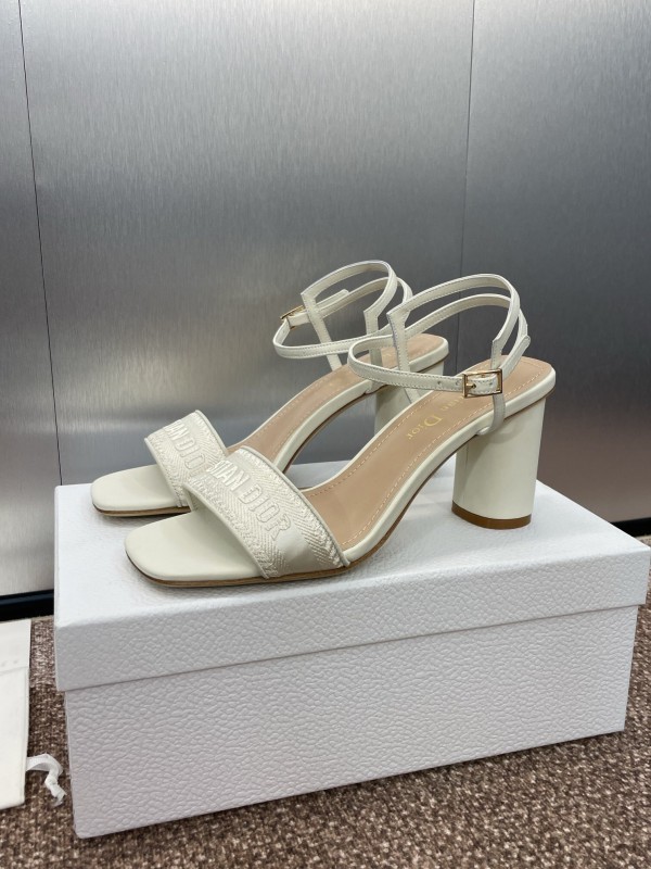 2025 Women Dior White Leather Sandals Embroidery KFY00280