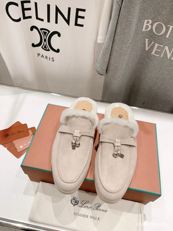 2024 Slippers LP beige suede fur lined summer walk