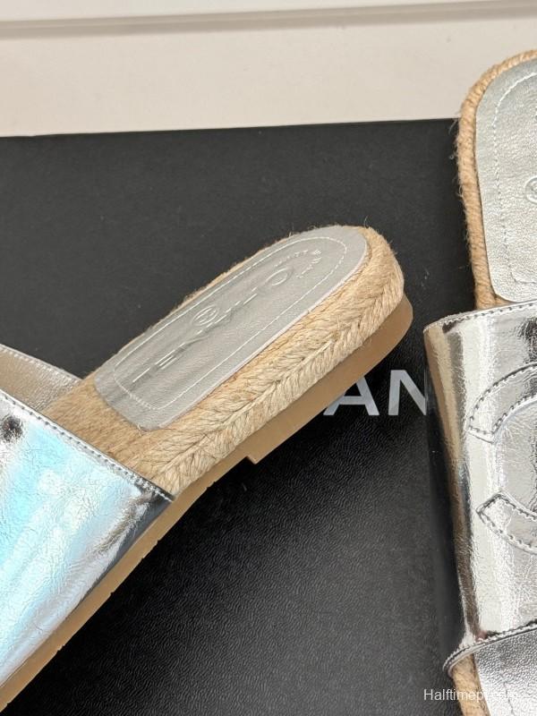 2025 Slippers Chanel Silver Leather Espadrille CC KFY00230
