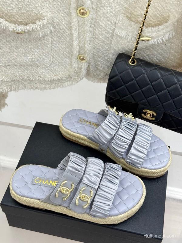 2025 Women Chanel Silver Leather Slippers KFY00230