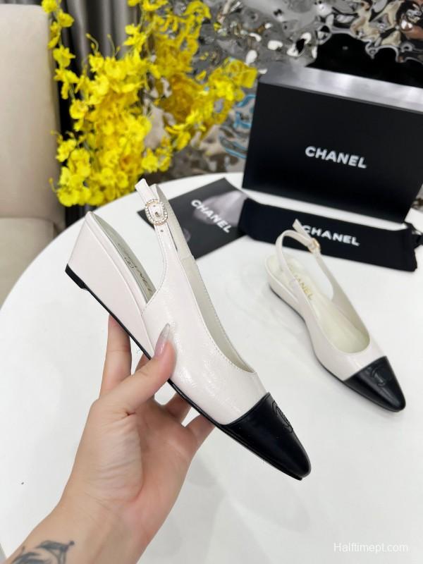 2025 Women Chanel White Black Leather Slingback Flats