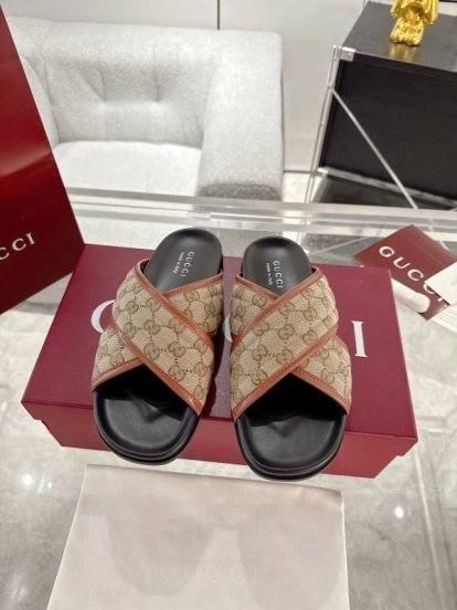 2025 Unisex Gucci Beige Brown Canvas Leather Slippers Double G Embossed AS00240