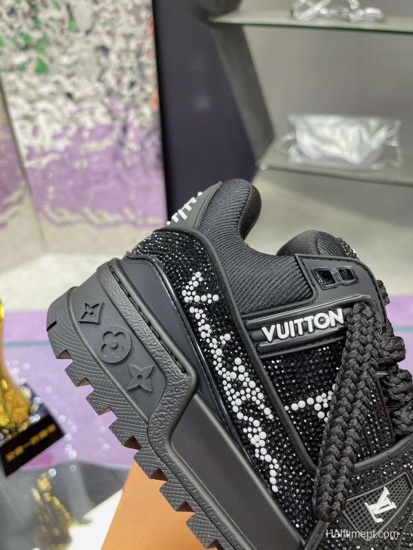 2025 Women Louis Vuitton Black Crystal Trainer Leather Plimsolls Bing Bing AS00420