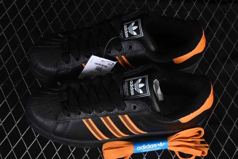 Adidas Superstar II Casual Sneakers with Shell Toe Design - JQ6469
