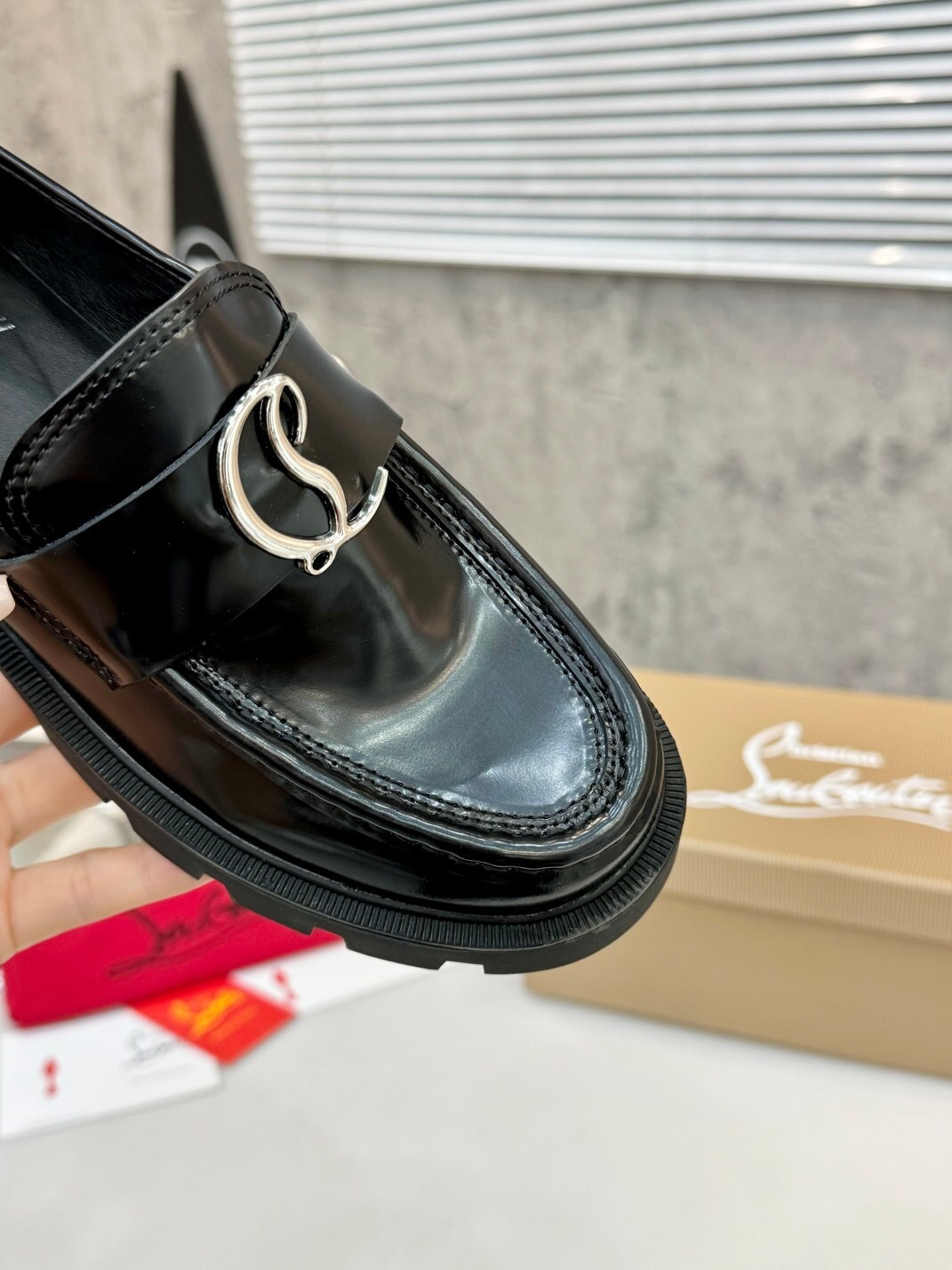 Christian Louboutin Red Sole Heels T台走秀款 - LY00310