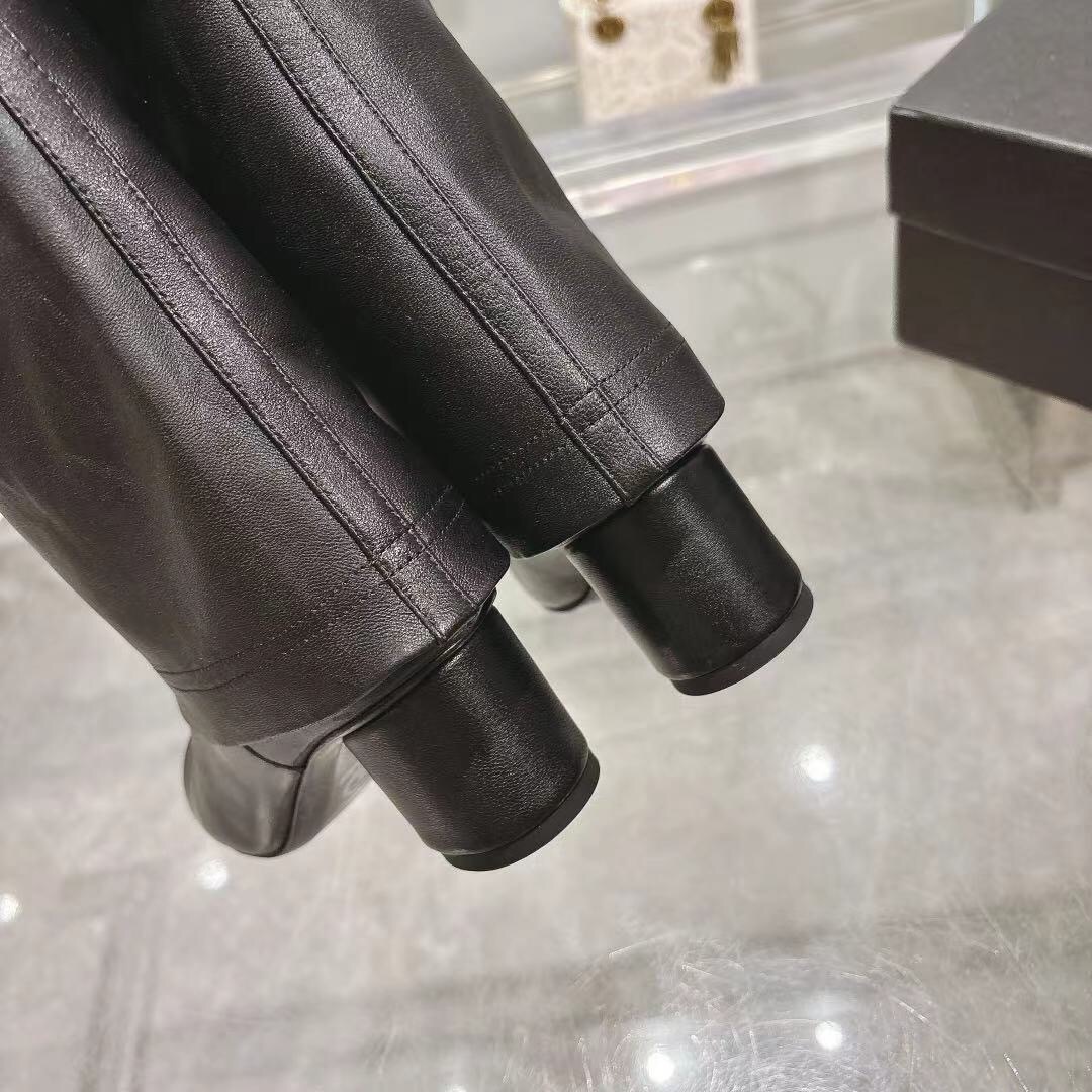 Chanel 2025/SS Autumn Winter Runway Turn-Cuff Block Heel Straight Tube Boots Classic Color Block - LY00510