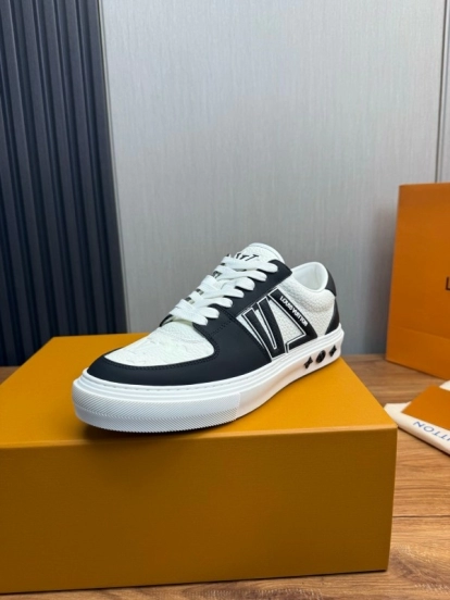 Adidas Men's Sport Sneakers - KFY00450