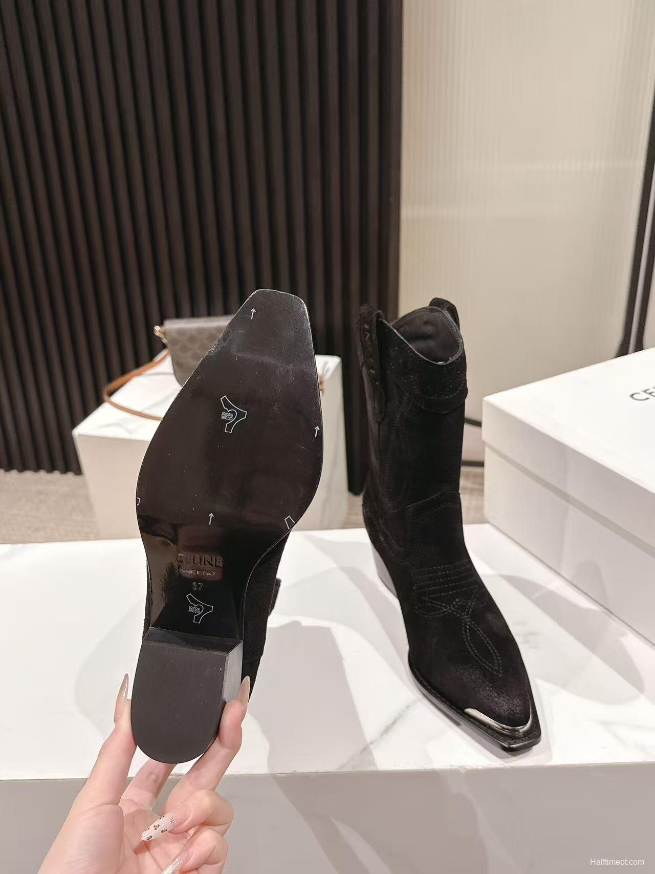 CELINE Fashion Boots 2025 SS Collection with Arch of Triumph Logo - LY00440