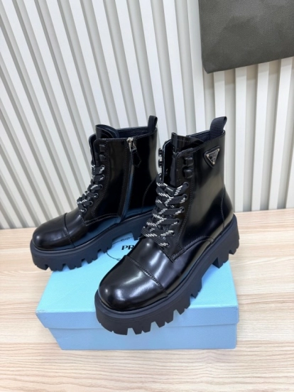 Prada 2025 SS Platform Martin Boots with Classic Triangle Logo - LY0350