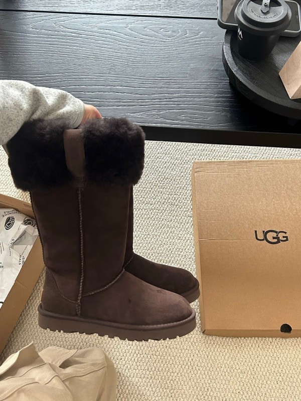 UGG High Boot Snow Boots with Fur Collar - AS00370