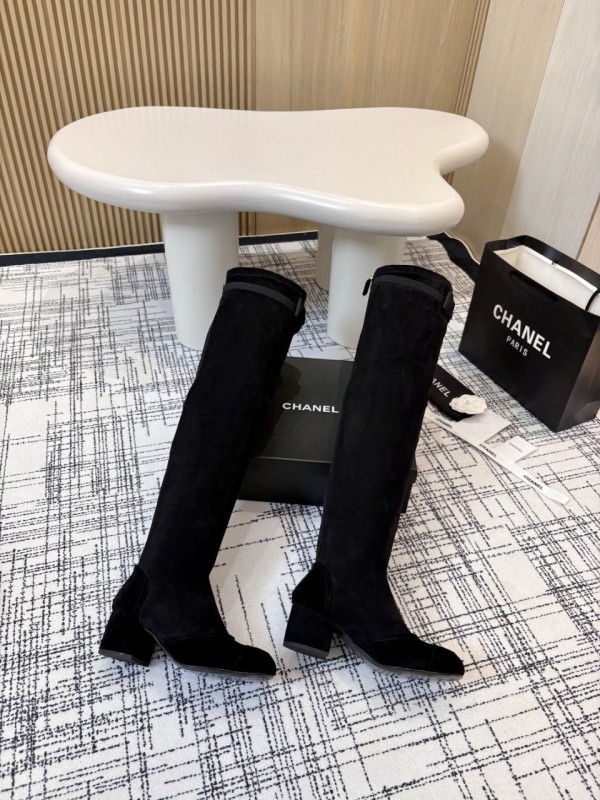 Chanel Classic Chunky Heel Back Zipper Ankle Boots - LY00320