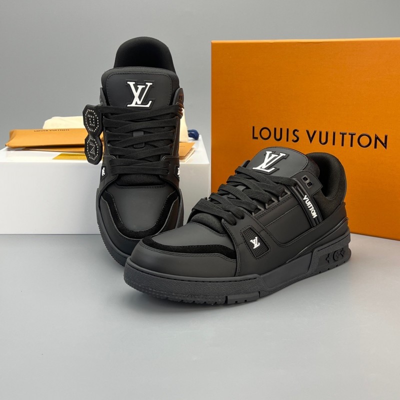 Louis Vuitton Trainer Retro Basketball-Inspired Sneakers - LY00430